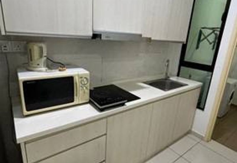 D'Summit Residences @ Kempas Utama