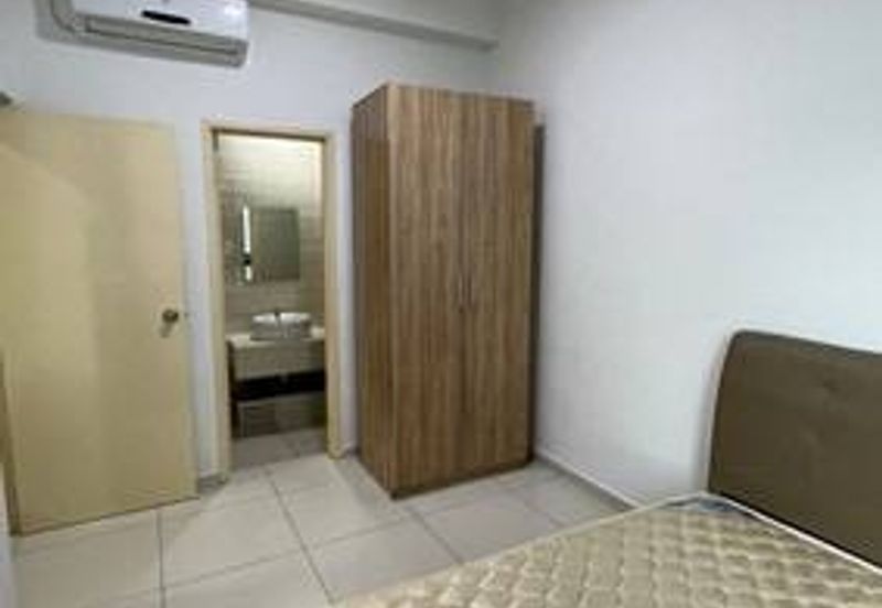 D'Summit Residences @ Kempas Utama