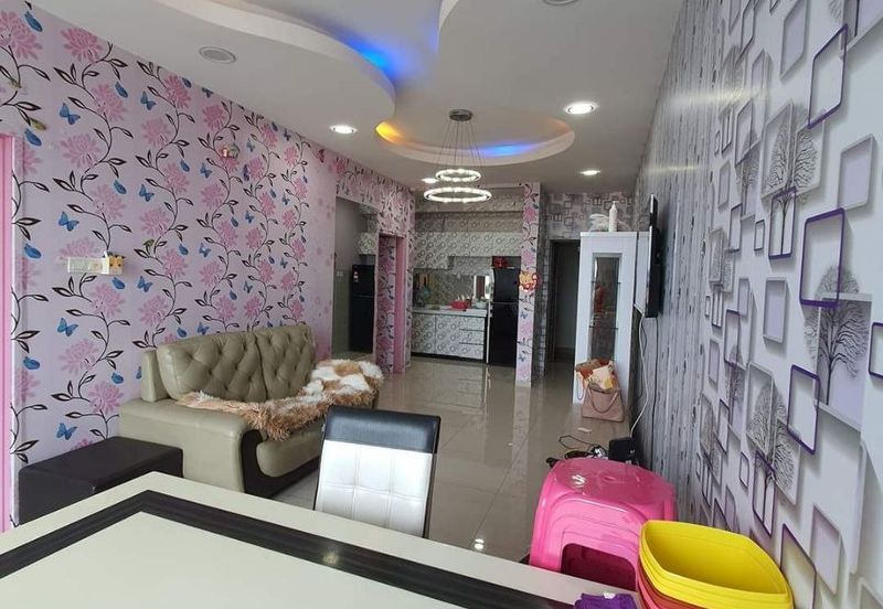 Seri Austin Luxury Apartment