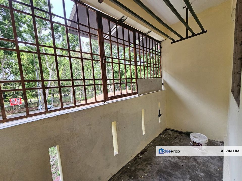 Kekwa Apartment/ Sutera Utama/ Flat/ Level 2/ 3bed 2bath/ Cheapest, Johor, Skudai