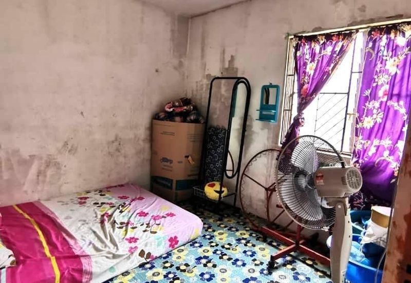 Flat Bandar Selesa Jaya