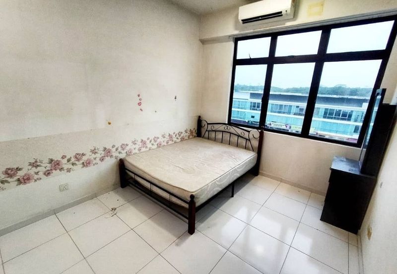 Sky Gardens Residences