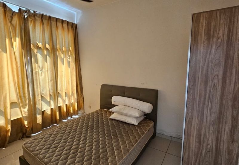 D'Summit Residences @ Kempas Utama