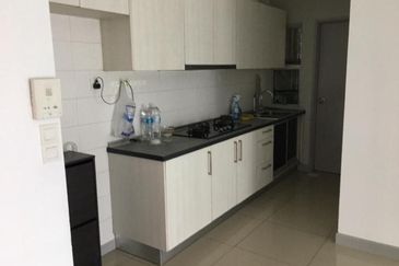 Dedaun Hijau (Greenfield Regency)