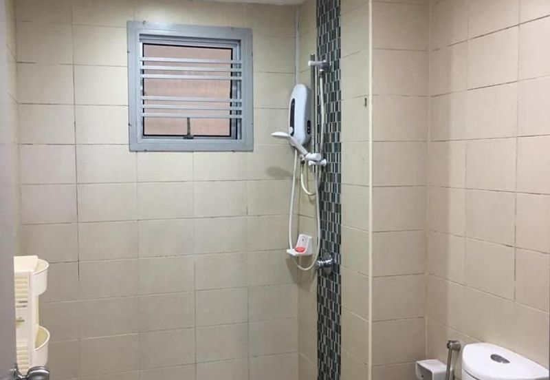 Dedaun Hijau (Greenfield Regency)