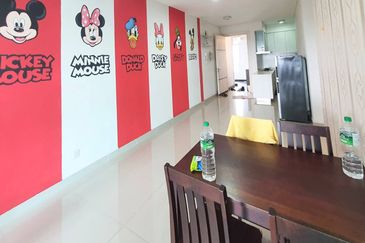 1Medini & Medini Signature