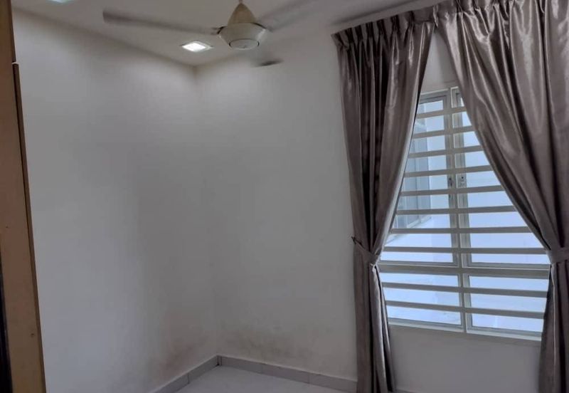 M'Tiara Apartment @ Larkin Idaman