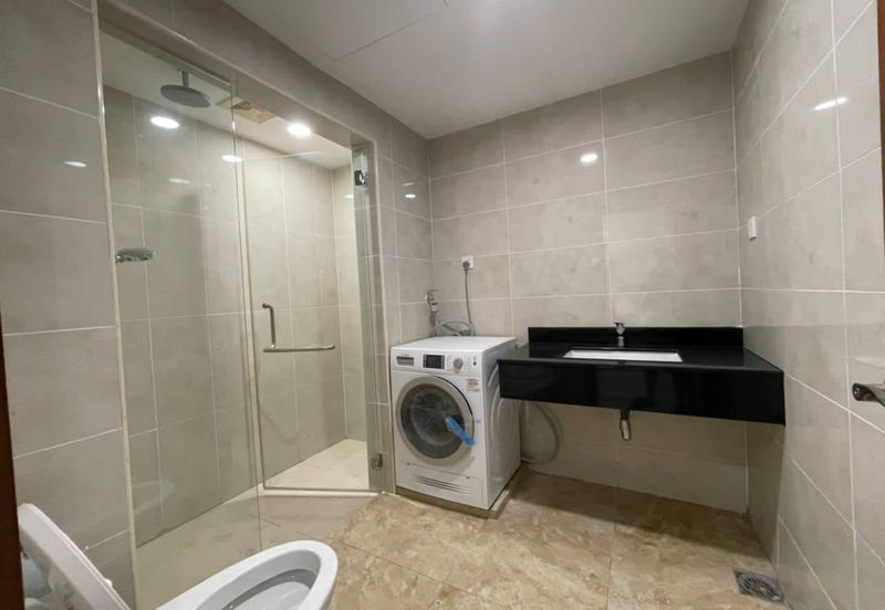 Paradiso Nuova Medini