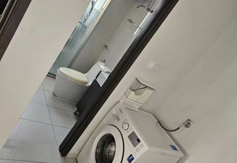 Baypoint @ Country Garden Danga Bay