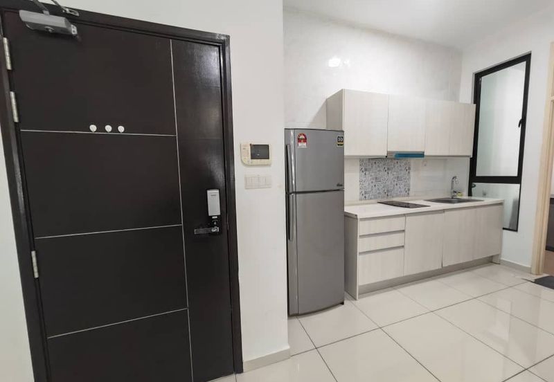 D'Summit Residences @ Kempas Utama