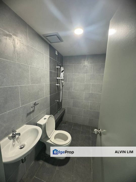 Ayera Residences/ Brand New/ 22x70/ G&G/ 4bed 4bath/ Cheapest, Johor, Masai