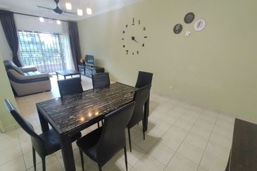 Prima Regency (Dorchester Court)