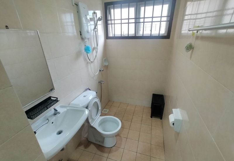 Prima Regency (Dorchester Court)