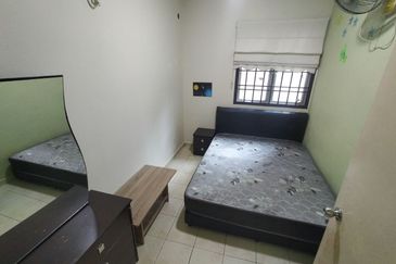 Prima Regency (Dorchester Court)