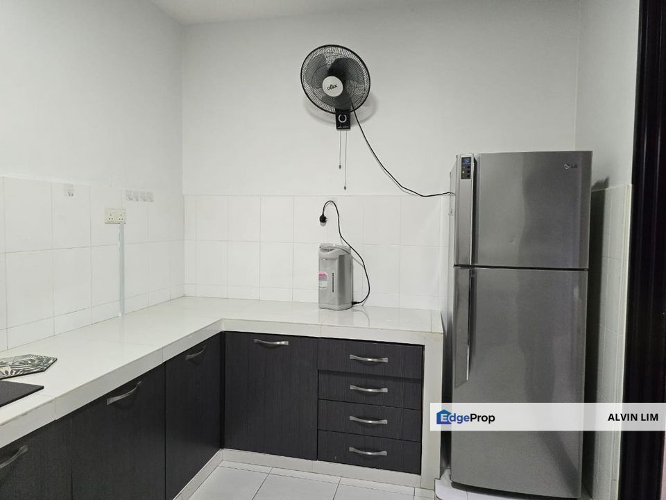 Tebrau City Residences/ Near Ciq/ 4bed 2bath/ Good Condition/ Cheapest, Johor, Johor Bahru