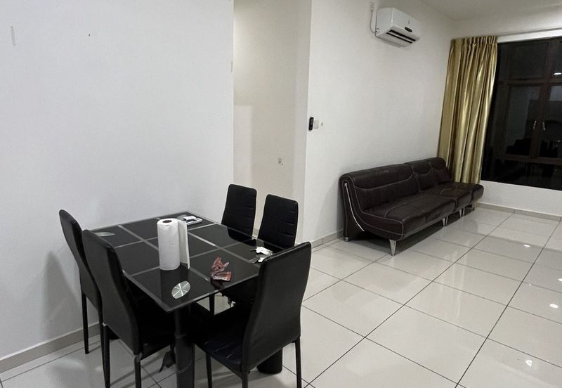 D'Summit Residences @ Kempas Utama