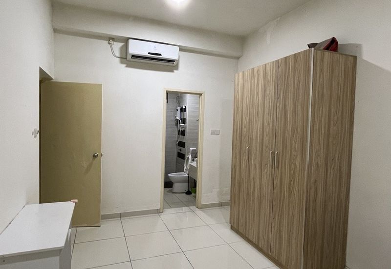 D'Summit Residences @ Kempas Utama