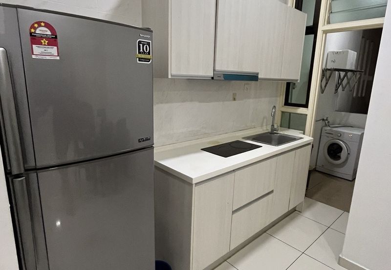 D'Summit Residences @ Kempas Utama