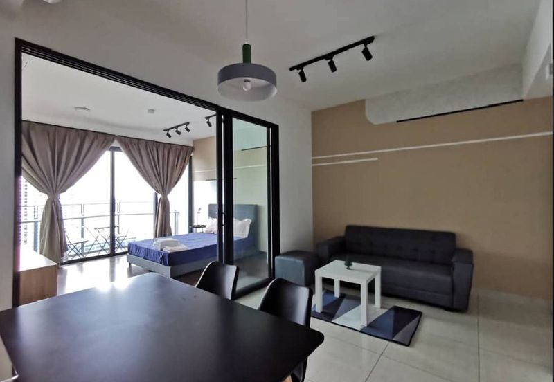 Almas Suites @ Puteri Harbour