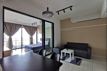 Almas Suites @ Puteri Harbour