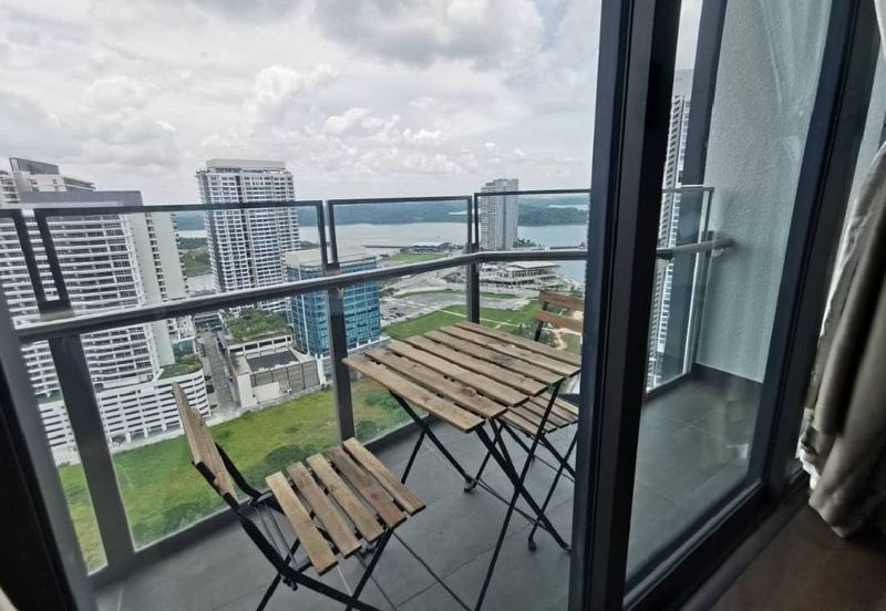 Almas Suites @ Puteri Harbour