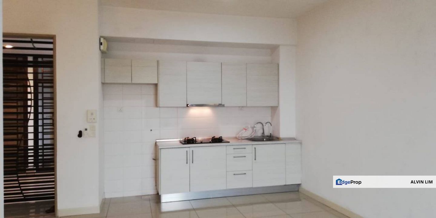 Greenfield Regency/ Ciq/ Tampoi/ Studio/ Good Condition/ Cheapest, Johor, Tampoi