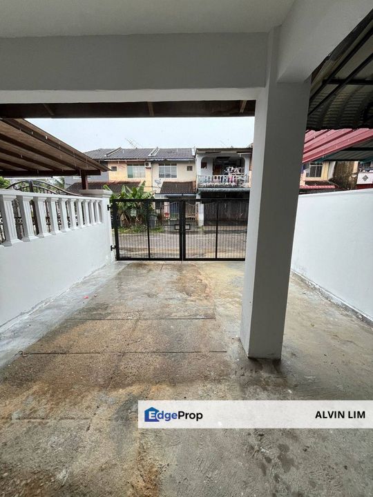 Jalan Tasek/ Seri Alam Masai/ 2 Storey Low Cost/ 3bed 2bath/ Renovated, Johor, Masai