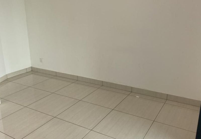 Almas Suites @ Puteri Harbour