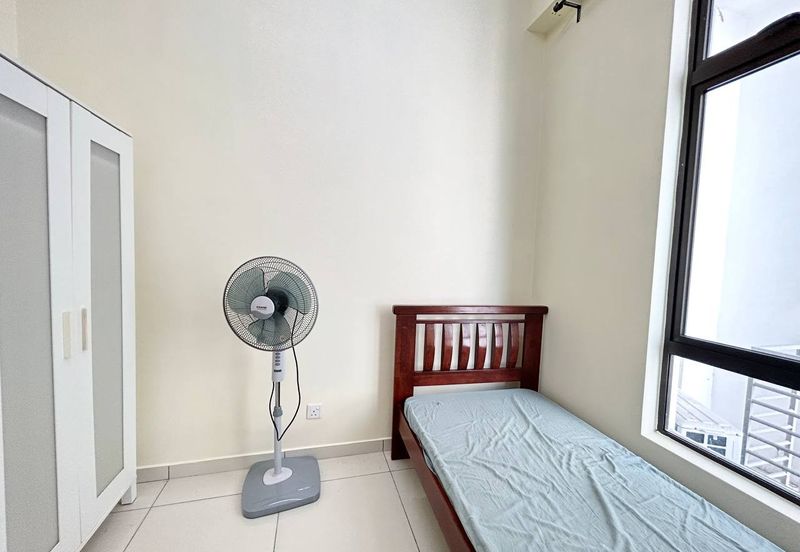 D'Summit Residences @ Kempas Utama