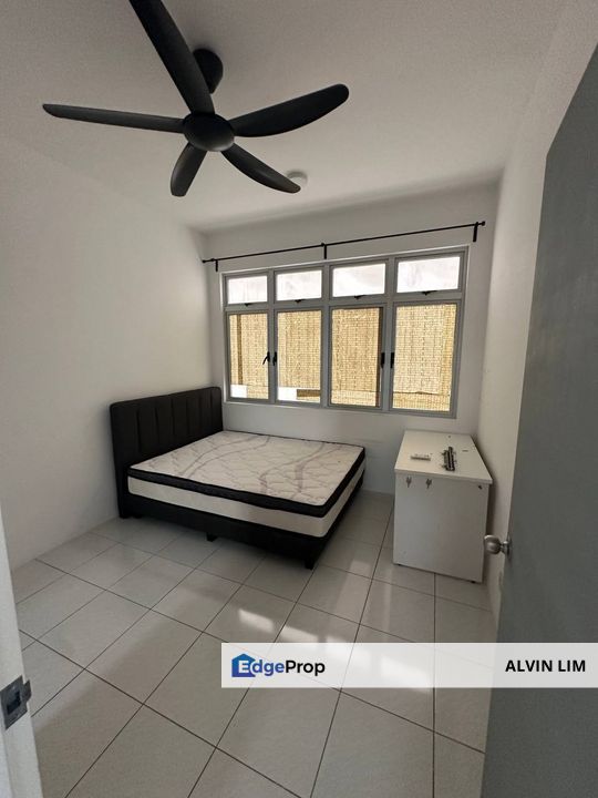 Camellia Residence/ Seri Austin/ 3bed 2bath/ Good Condition/ Cheapest, Johor, Johor Bahru