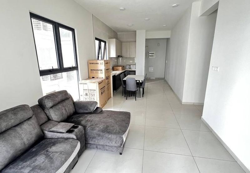 Baypoint @ Country Garden Danga Bay