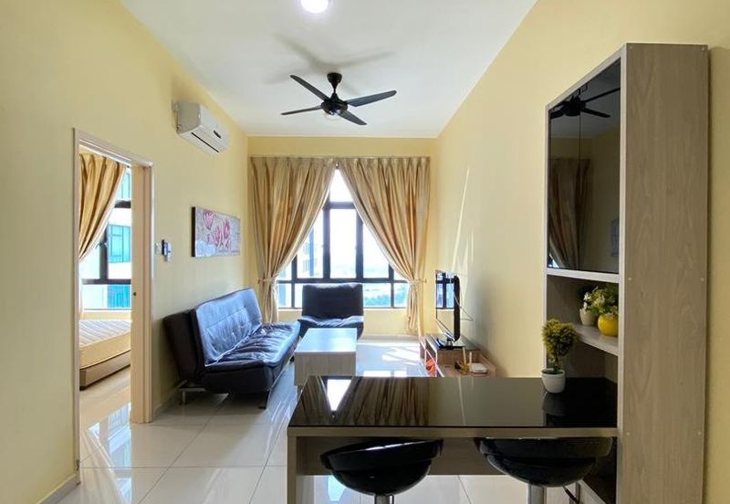 D'Summit Residences @ Kempas Utama