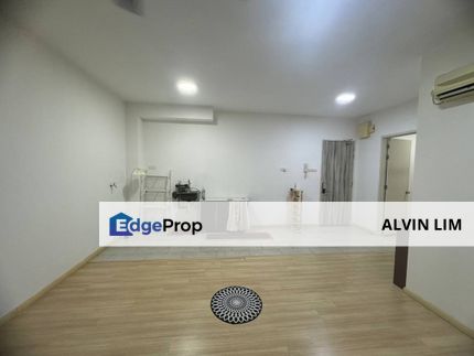 Cube 8 Teens/ 1bed 1bath/ Good Condition/ Cheapest/ Hot Area, Johor, Johor Bahru