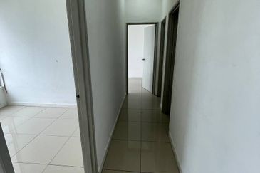 Dedaun Hijau (Greenfield Regency)