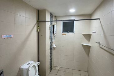 Dedaun Hijau (Greenfield Regency)