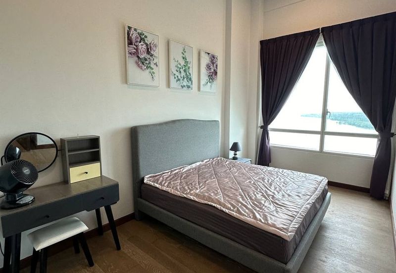 Puteri Cove Residences