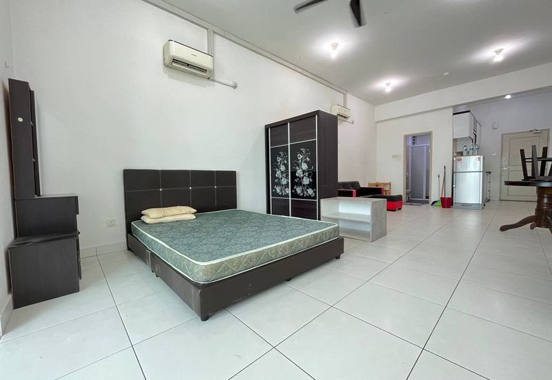 Akademik Suite @ Mount Austin