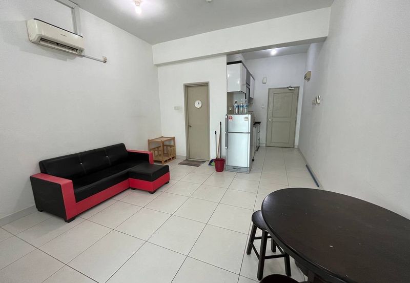 Akademik Suite @ Mount Austin