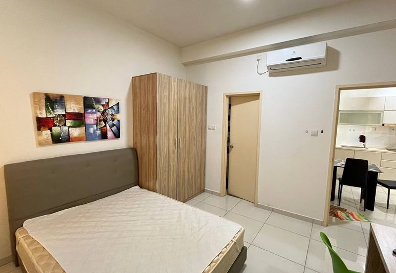 D'Summit Residences @ Kempas Utama