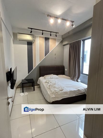 1 Tebrau/ Near Ciq/ Mid Valley/ 2bed 1bath/ Good Condition/ Cheapest, Johor, Johor Bahru