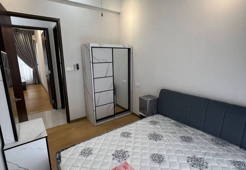 Baypoint @ Country Garden Danga Bay