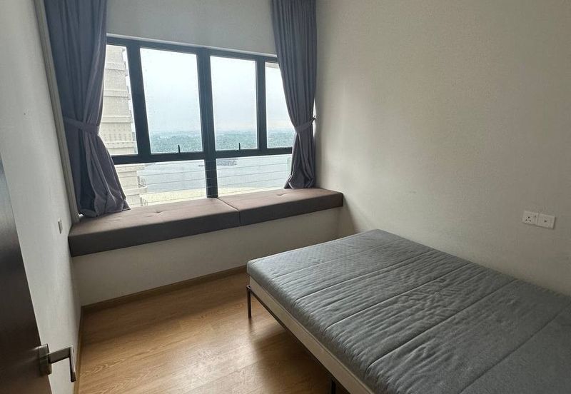 Bay Laurel @ Country Garden Danga Bay