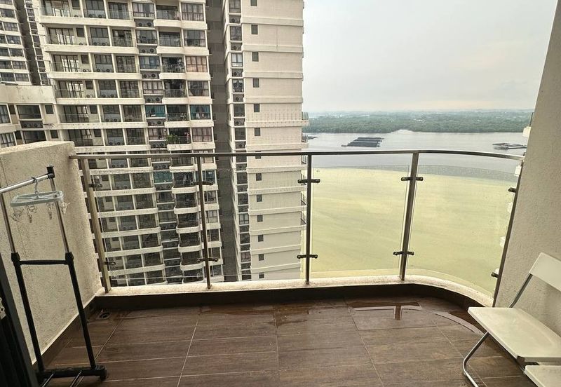 Bay Laurel @ Country Garden Danga Bay