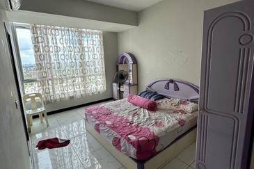 Dedaun Hijau (Greenfield Regency)