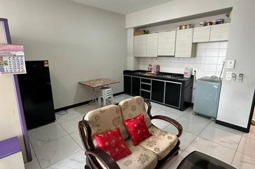 Dedaun Hijau (Greenfield Regency)