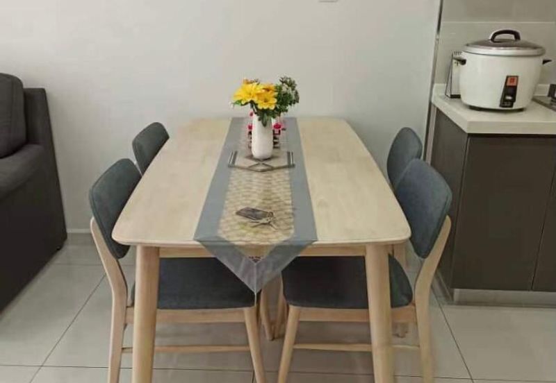 Baypoint @ Country Garden Danga Bay