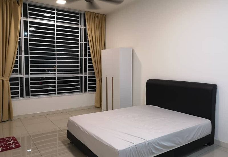 Dedaun Hijau (Greenfield Regency)