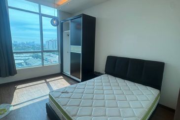 Dedaun Hijau (Greenfield Regency)