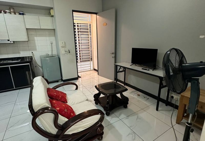 Dedaun Hijau (Greenfield Regency)