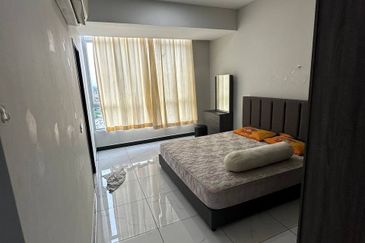 Dedaun Hijau (Greenfield Regency)